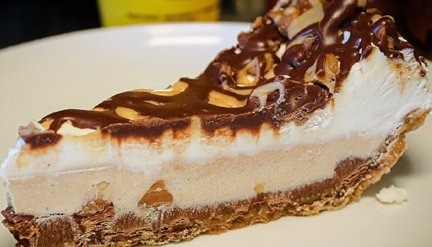 REESE'S PEANUT BUTTER PIE image