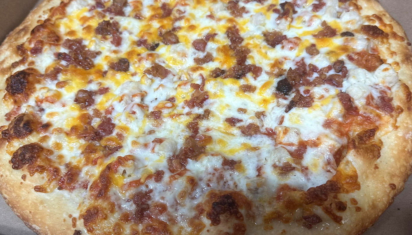 BBQ CHICKEN PIZZA image